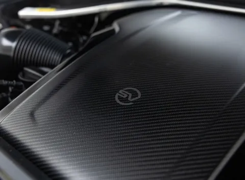 Land Rover Range Rover P615 SV 2