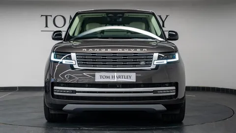 Land Rover Range Rover D350 Autobiography — photo 2 of 39