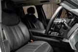 Land Rover Range Rover P440e SE thumbnail