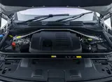 Land Rover Range Rover P510e SV thumbnail