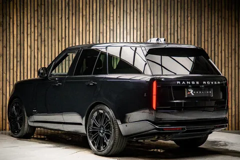 Land Rover Range Rover P530 V8 Autobiography — photo 3 of 47