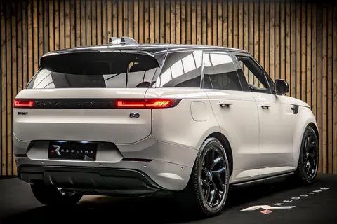 Land Rover Range Rover Sport D300 Dynamic SE 4
