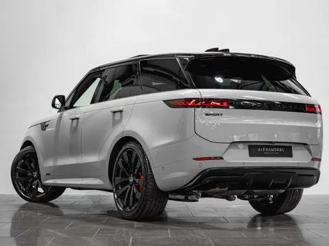 Land Rover Range Rover Sport Autobiography D350 — photo 2 of 12