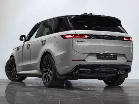 Land Rover Range Rover Sport Autobiography P460e — photo 2 of 11