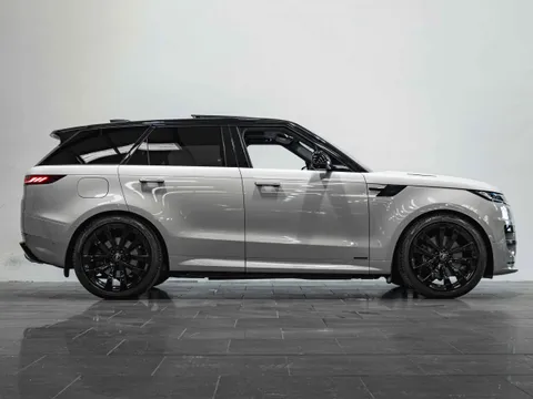 Land Rover Range Rover Sport Autobiography P460e — photo 3 of 11