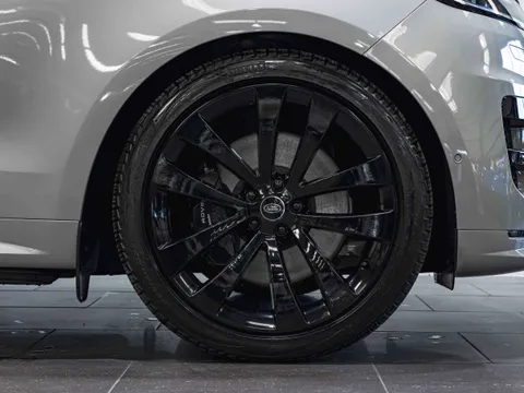 Land Rover Range Rover Sport Autobiography P460e — photo 4 of 11