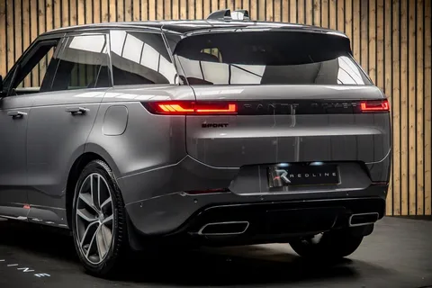 Land Rover Range Rover Sport P460e Autobiography — photo 3 of 46