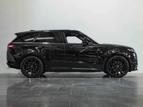 Land Rover Range Rover Sport Dynamic SE P460e — photo 3 of 11