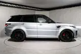 Land Rover Range Rover Sport SVR thumbnail
