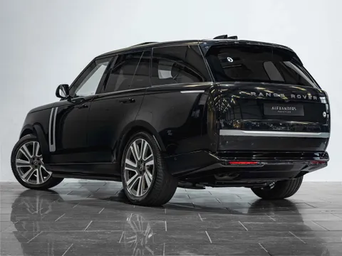 Land Rover Range Rover SV P530 — photo 2 of 13