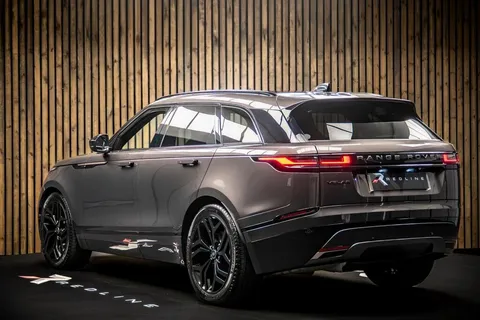 Land Rover Range Rover Velar D200 Dynamic HSE — photo 3 of 41