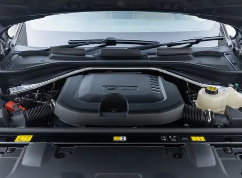 Land Rover Range Rover D350 Autobiography LWB — photo 2 of 38