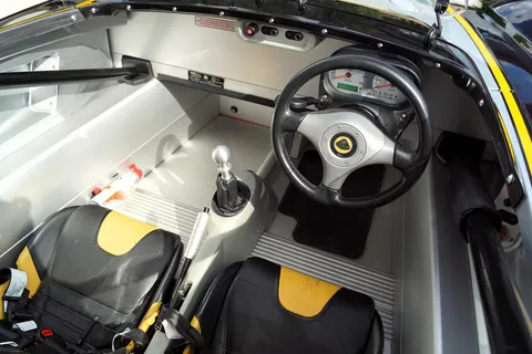 Lotus 2-Eleven UK SVA — photo 3 of 59