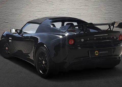 Lotus Elise Cup 250 — photo 2 of 15