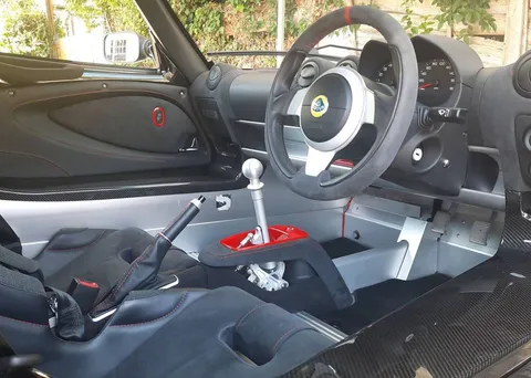 Lotus Elise Cup 250 — photo 3 of 15