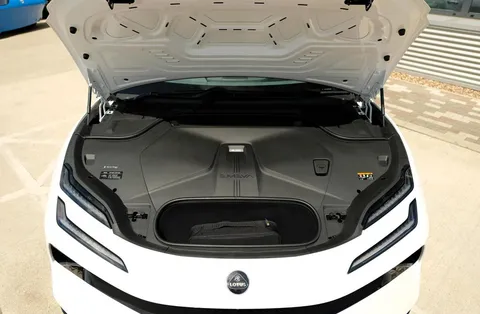 Lotus Emeya S — photo 5 of 61