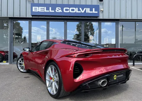 Lotus Emira 2.0 Turbo First Edition — photo 2 of 40