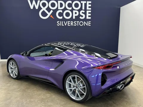 Lotus Emira V6 SE — photo 2 of 30