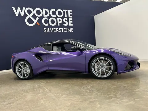Lotus Emira V6 SE — photo 4 of 30
