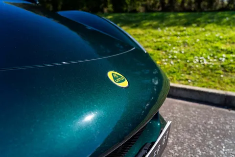 Lotus Emira V6 First Edition — photo 4 of 14