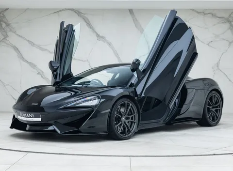McLaren 570 GT MSO Black Collection — photo 3 of 48