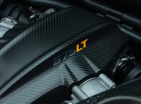 McLaren 675LT — photo 2 of 54