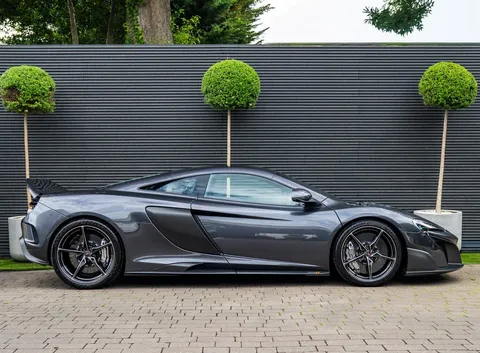 McLaren 675LT — photo 4 of 54