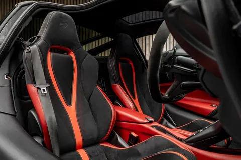 McLaren 720S Performance 2