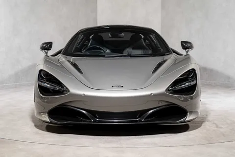 McLaren 720S — photo 2 of 51