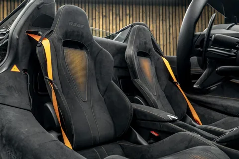 McLaren 765LT Spider — photo 2 of 43