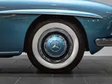 Mercedes-Benz 190 SL thumbnail