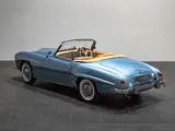Mercedes-Benz 190 SL thumbnail