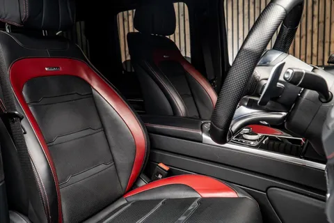 Mercedes-Benz G Class AMG G63 — photo 2 of 44