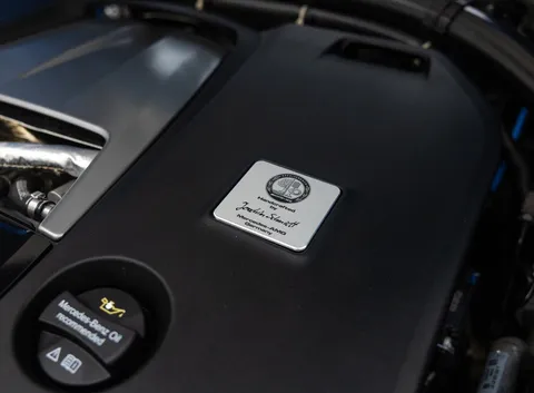 Mercedes-Benz G-Class AMG G63 Carbon Edition — photo 2 of 60