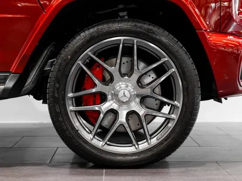 Mercedes-Benz G-Class G63 AMG Carbon Edition — photo 2 of 22