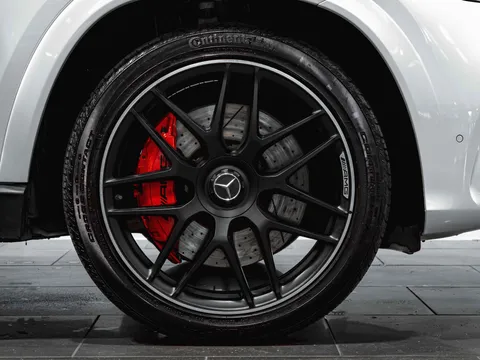 Mercedes-Benz GLE 63 AMG S 4