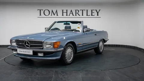 Mercedes-Benz SL 300 — photo 3 of 40
