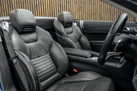 Mercedes-Benz SL SL500 AMG Line Premium — photo 2 of 42