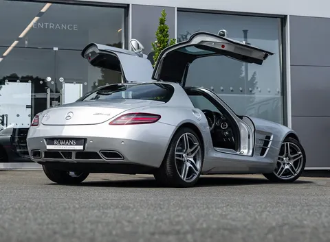 Mercedes-Benz SLS AMG — photo 5 of 36