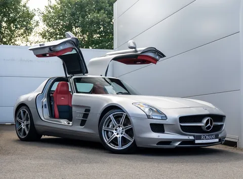 Mercedes-Benz SLS AMG — photo 3 of 38