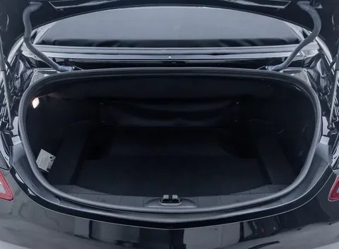 Mercedes-Benz SLS AMG Roadster 2