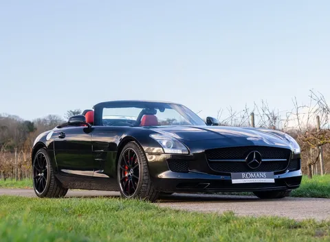 Mercedes-Benz SLS AMG Roadster 3