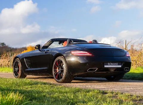 Mercedes-Benz SLS AMG Roadster 5