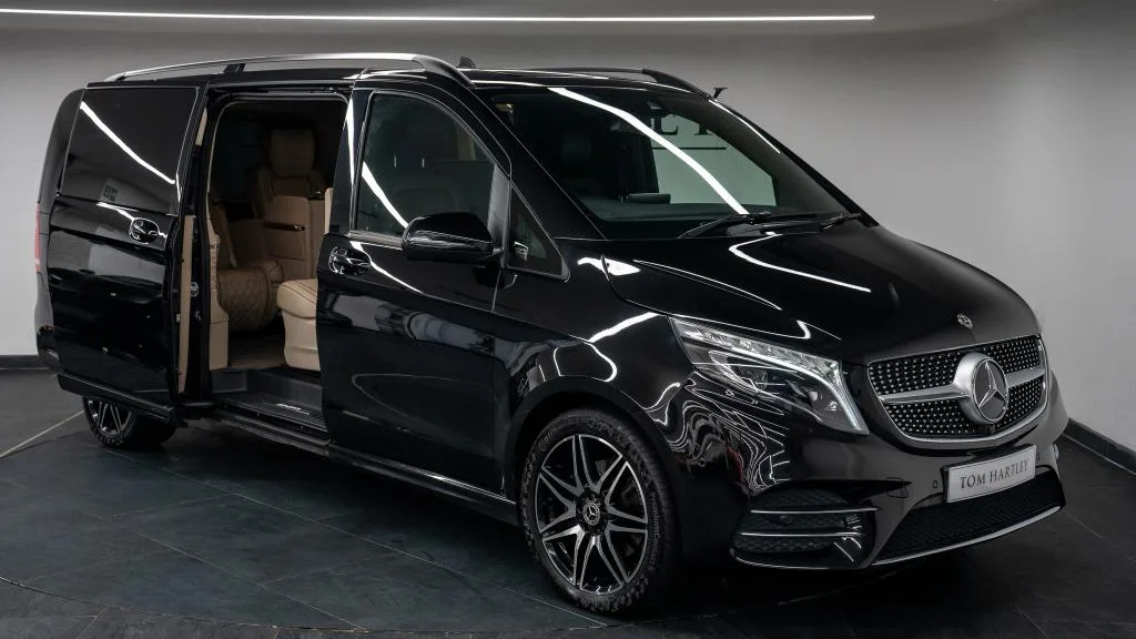 Mercedes-Benz V300d AMG Line Senzati Jet Class for sale — main photo