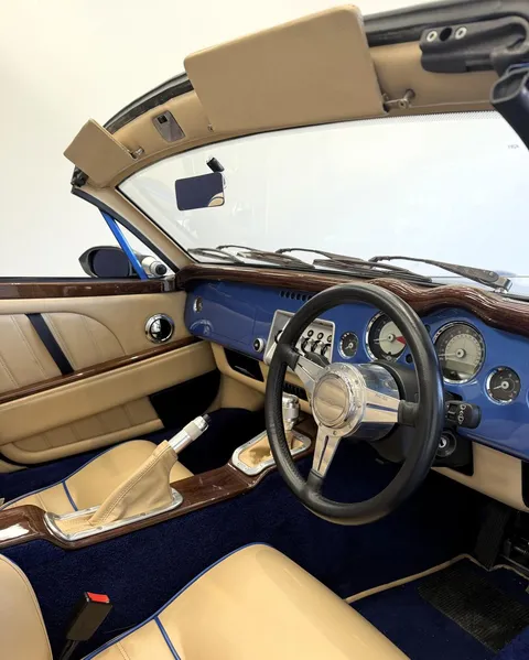 Morgan Aero 8 S5 — photo 3 of 43