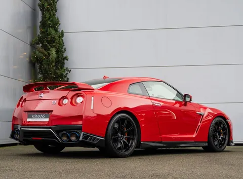 Nissan GT-R Track Edition — photo 5 of 43