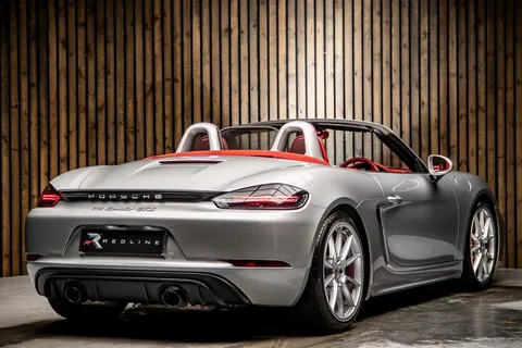 Porsche 718 Boxster GTS 4.0 — photo 4 of 47