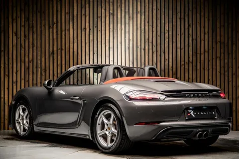 Porsche 718 Boxster 4