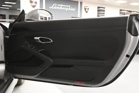 Porsche 718 Boxster S 3