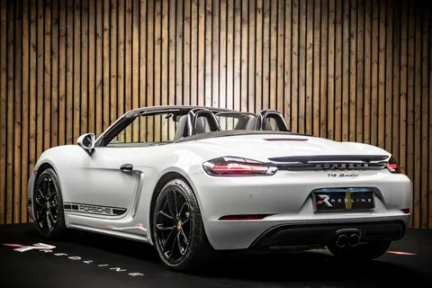 Porsche 718 Boxster Style Edition — photo 3 of 43